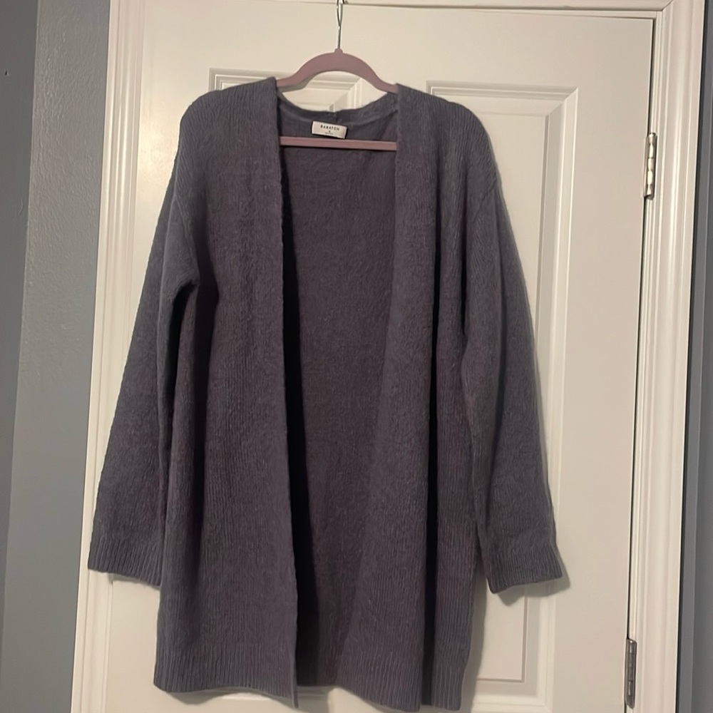 Light Purple Babaton Aritzia Sweater